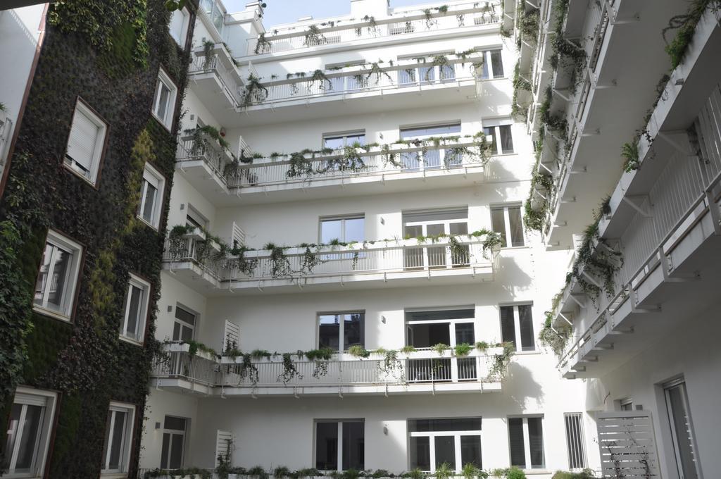 Fifty Eight Suite Milan Center Milão Exterior foto